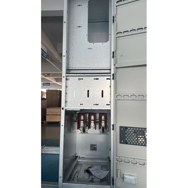 Kyn28-12/550mm 1250A Indoor Armored Removable AC Metal-Enclosed Switchgear