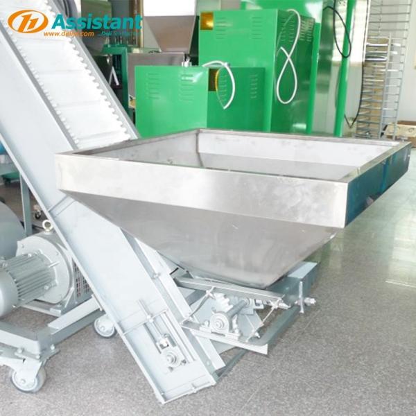 500 kg/h Output Stepless Speed Tea Winnowing Machine for Tea Processing DL-6CFX-40