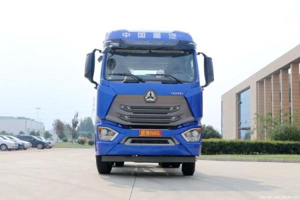 Powerful SinotruK Haohan N6G 4*2 6*4 Traction Truck CHG LNG Special Truck Traction Head