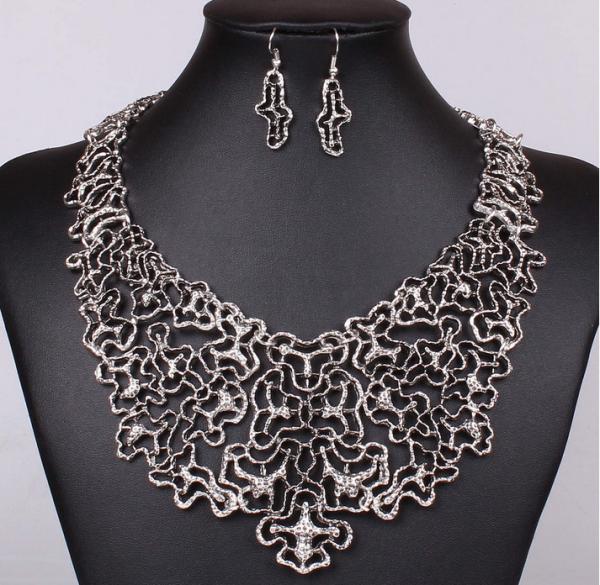 No rules openwork pendant personalized jewelry ethnic clothing accessories
