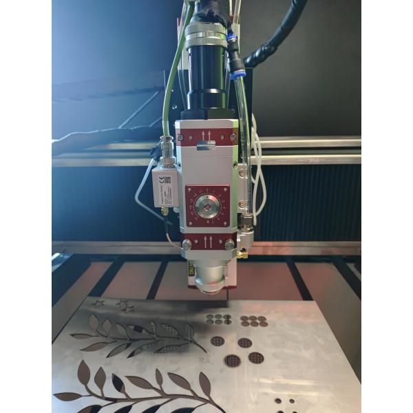 Stainless Steel 1000W Fiber Laser Cutter 1070nm 2000W Laser Cutting Machine