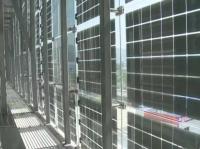 Geração de energia Painel solar de parede de cortina de vidro resistente a intempéries Instalação personalizada