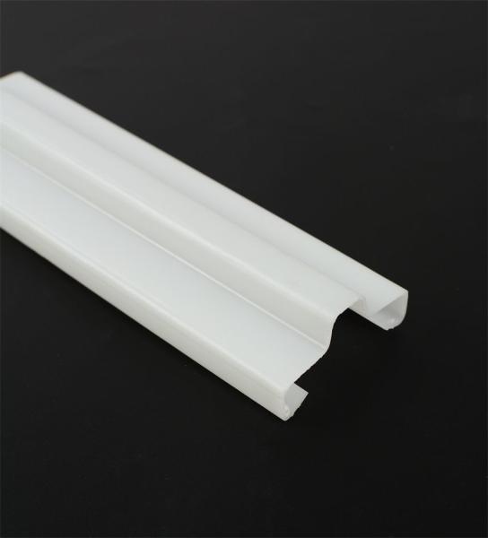 PC Pipe UV Protected Plastic Trim Strip Profiles Customized