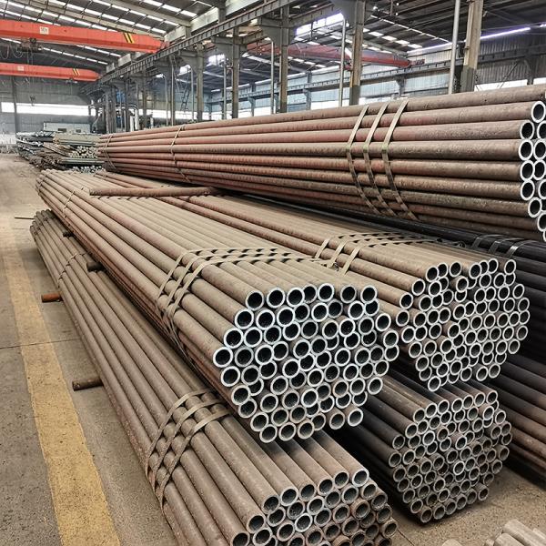 ASTM A106 Round Grade B Seamless Steel Pipes Carbon Steel Hot Rolled Seamless Pipe