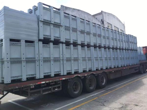 Big Plastic Crates Heavy Duty Bulk Storage Containers Large Collapsible Pallet Box Recyclable Bulk Cargo Storage Foldable Pallet Box Industrial Commercial Stackable Plastic Pallet Box