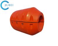 La espuma del mar llenó el tubo de dragado flota Pipefloats que la manguera anaranjada flota los 23-28cm 17-20 litros