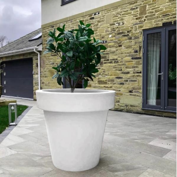 Potes de flores de fibra de vidro modernos exclusivos com acabamento brilhante para decoração exterior interna
