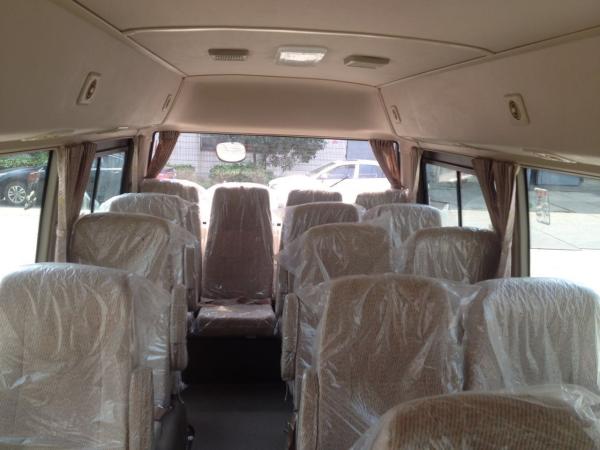 Mitsubishi Coaster Minibus 6 Meter 19 Seater Mini Bus With Manual Gearbox