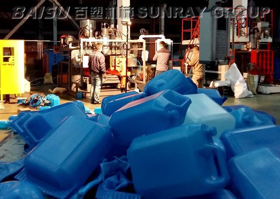 Electric Plastic Blow Molding Machine , Plastic Jar Making Machine SIEMENS Motor Driven SRB70D-1