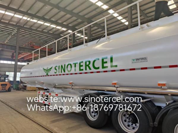 3 Axle Fuel Tank Semi Trailer 30-60CBM Capacity