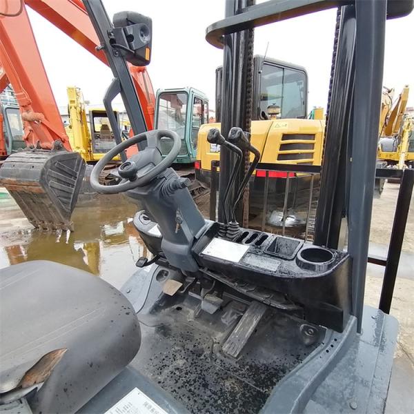 Elevadores de 3 toneladas multifunción importados de Japón y usados de Toyota listos en horas de trabajo reducidas