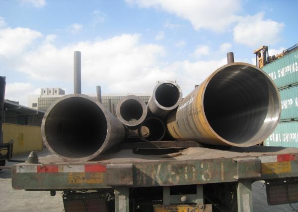 Petrochemical Industry Hot Rolled Steel Pipe , Seamless Carbon Steel Pipe 32'' 813mm OD