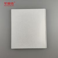 Panel de pared de PVC más vendido Estampado en caliente Línea dorada Panel de PVC panel de techo duradero para decoración de sala de estar