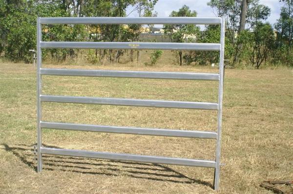 40x40 1.8M x 2.1M Heavy Duty Portable Cattle Panels For sale 6 Oval Bars 30*60mm