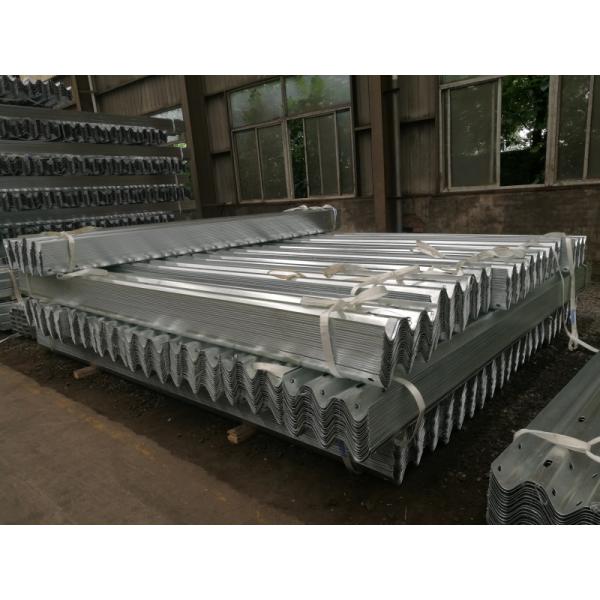Hot Dip Galvanized Performance Guardrails Of S/Q355-420 Steel En1317