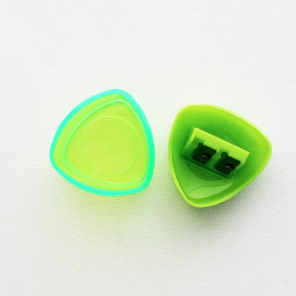 office and school stationery fluorescent green small plastic sharpener