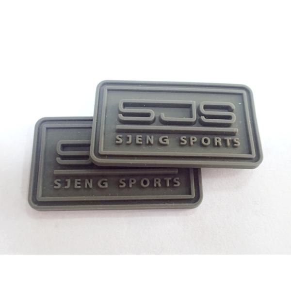 Аксессуары одежды выбили заплату PVC ярлыка логотипа одежды изготовленную на заказ резиновую