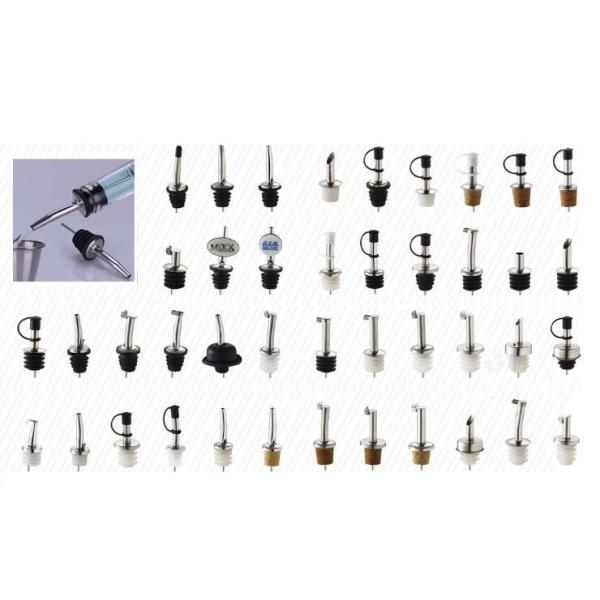 2017 Wholesale Stainless Steel Liquid Pourer for Olive Oil Wine with Plastic Cap, Good Quality and Competitive Price