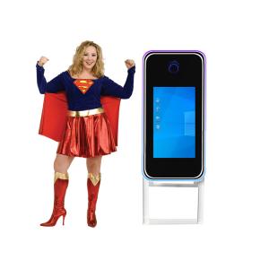 Pantalla grande de Photobooth del espejo mágico popular cabina del espejo de Selfie de 40 pulgadas