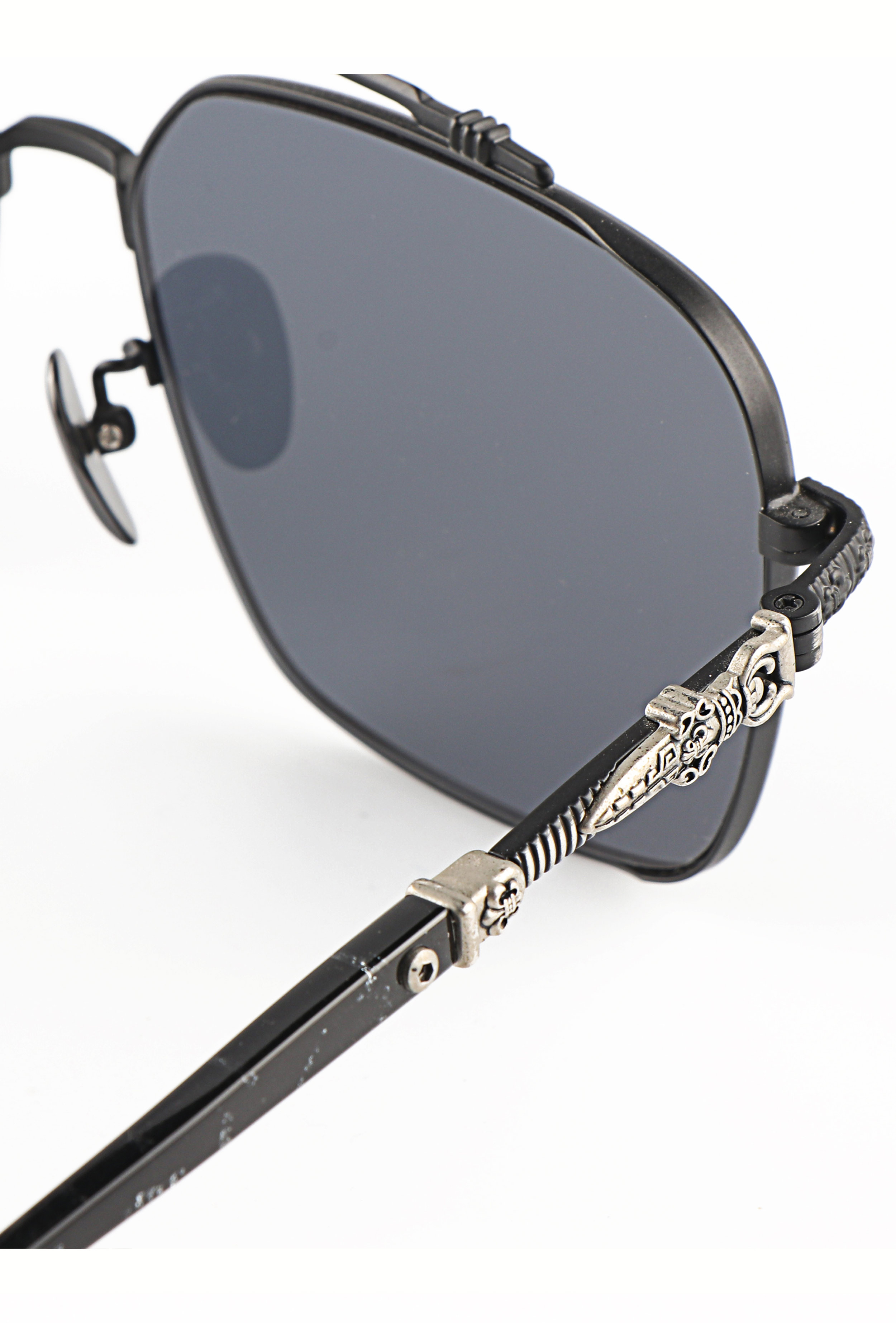 China Nice Ladies Thin Oversized Cycling Bike Pilot Sunglass Stylish Men Women Dusk Golf High-quality Sunglasses Name Brand Logo