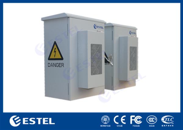 Armário exterior de alumínio do equipamento da parede dobro com o condicionador de ar de 500W 220V