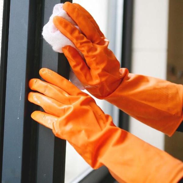 Перчатки Dishwashing превосходного сжатия резиновые, собираются выровнянные резиновые перчатки делают водостойким