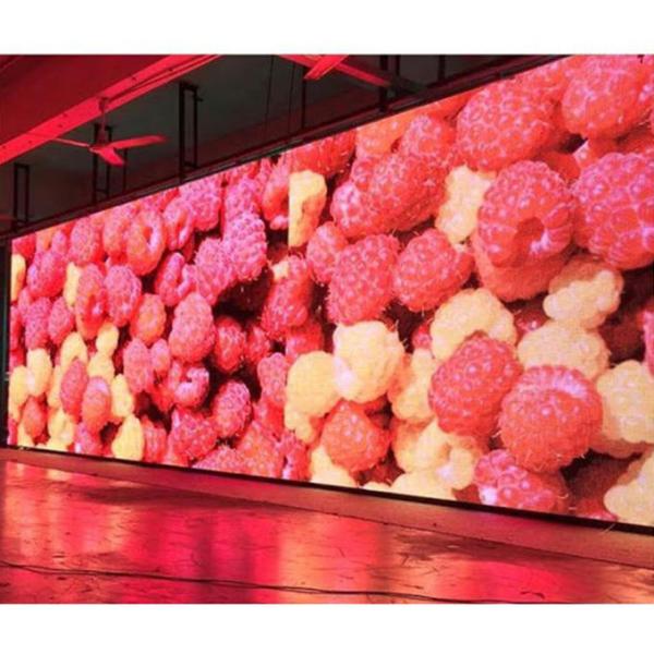 Доска на открытом воздухе рекламы P6