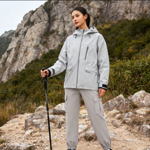 透けるポリアミド・ラスタンの織物 240GSM ポリエステル・ツイル・織物 防水