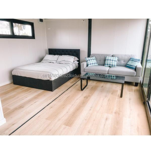 Modern Expandable Steel Frame Portable Prefabricated Container House with Bedrooms for Outdoor Made of Sandwich Panel