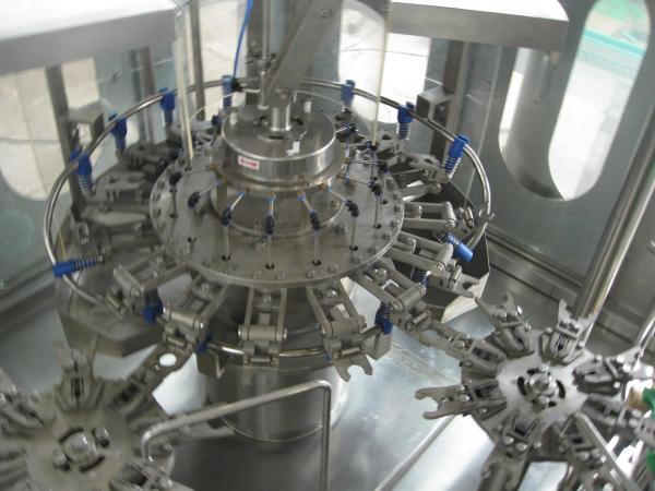 Automatic Rotary Type Water Bottle Filling Machine With 24 Filling Heads