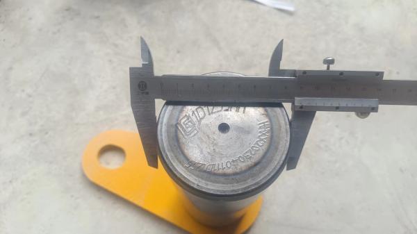 11D1255X0 pin de braço de roqueiro PIN Para Liugong Excavator CLG920 CLG922 CLG923 CLG925 Excavator Filter