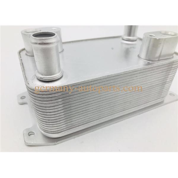Magotan Phaeton 2.0 Diesel Engine Oil Cooler Audi A8 4.2 FSI 4E0 317 021 H