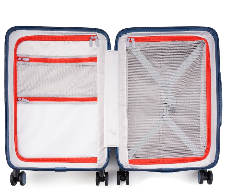 72cm 5.4kg Travel Luggage Suitcase Smart Cabin Luggage Lightweight Hard Shell Anti Explosion