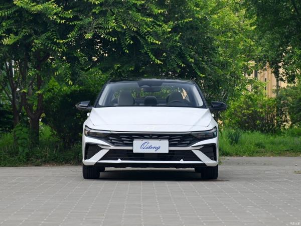 Automatic Hyundai Elantra 2023 1.5L CVT Top Flagship Edition Displacement 1000-1600CC