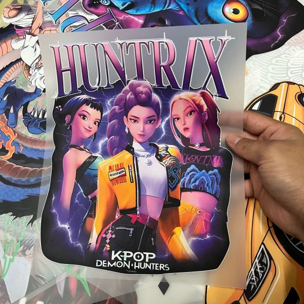 KPop Demon Hunters HUNTR/X Heartthrob DTF Transfers Ready To Press – Trending Designs Custom Iron On Transfer Printing, DTF Heat Transfer Stickers For T Shirts
