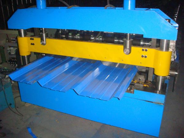 16 estações que telham o rolo que forma o corte hidráulico do aço 0.8mm da máquina