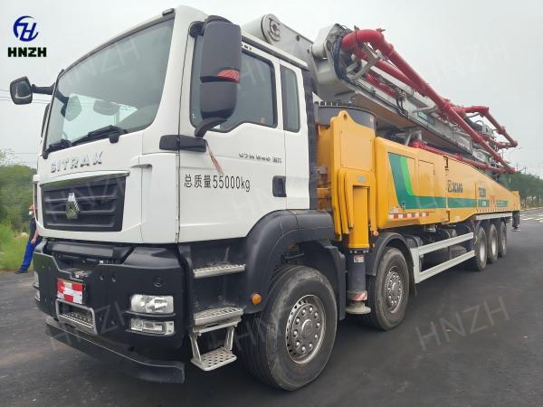 XCMG 69m ZZ5556V52KMF1 pompe à béton montée sur camion à vendre