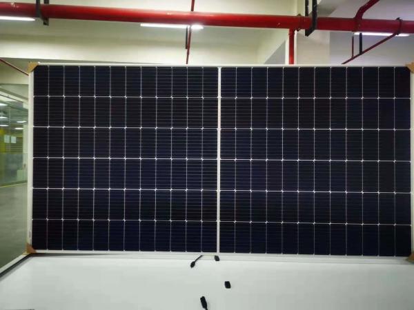 590w 10BB Monocrystalline Solar Panel Perc M'odules Solar
