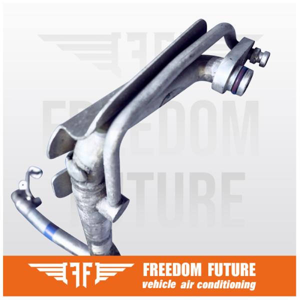 5Q1816738B Convient pour Volkswagen 15-20 Tuyau de climatisation Audi S3 2.0L Aluminium