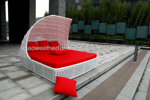 Lit rond tissé en rotin de jardin extérieur sans auvent pliable