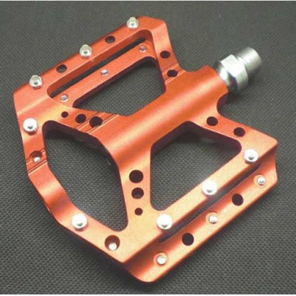 CNC Bicycle Pedal Sealed Bearing Big Platform Lightweight Bike Pedal B039 Mtb Pedal OEM with customer's Logo