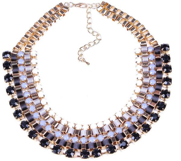 ZARA fashion models with manual compiled clip multicolor diamond necklace wholesale
