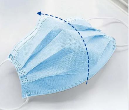 Moisture Proof Outdoor Earloop Face Mask Disposable Very Low Resistance To Breathing