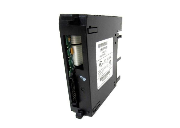 GE FANUC IC693APU300 high speed single slot counter belonging to the 90-30 series of PLCs