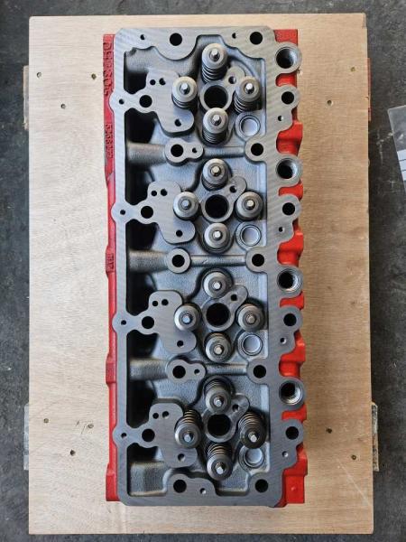 5271866 Cylinder Engine Head Assembly Model ISF3.8 Cummins Cylinder Head
