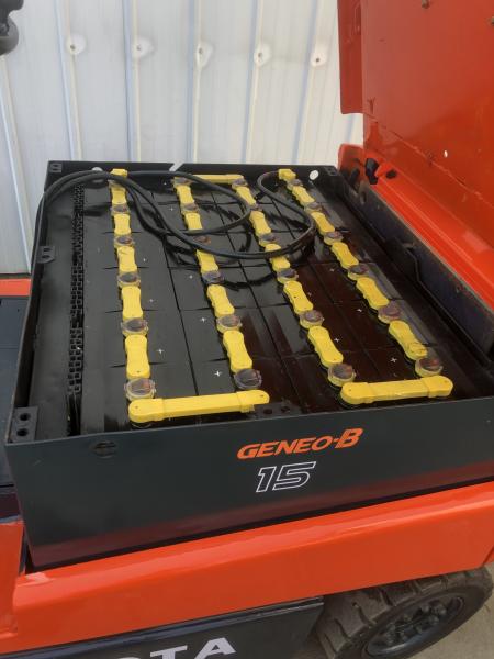 Usine Direct Utilisé Pour Toyota Mini Chariot Élévateur 1.5 tonne - 3 tonnes Avec Moteur Japonais Diesel Seconde Main Vente Pour Industries de Détail