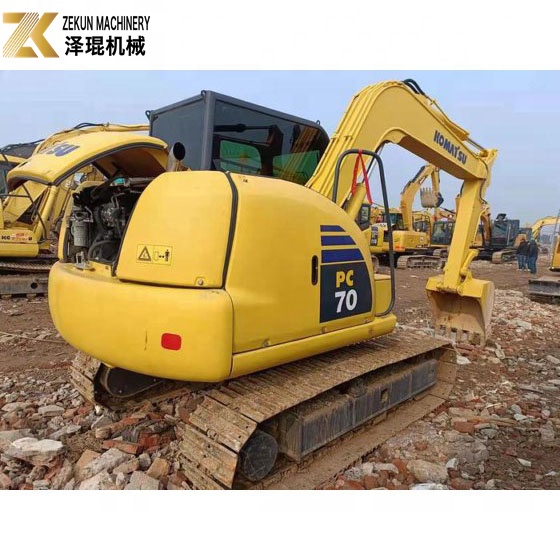 0.35m3 Bucket Utilisé Komatsu Excavator PC 70 8 7T Utilisé Komatsu Mini Excavator