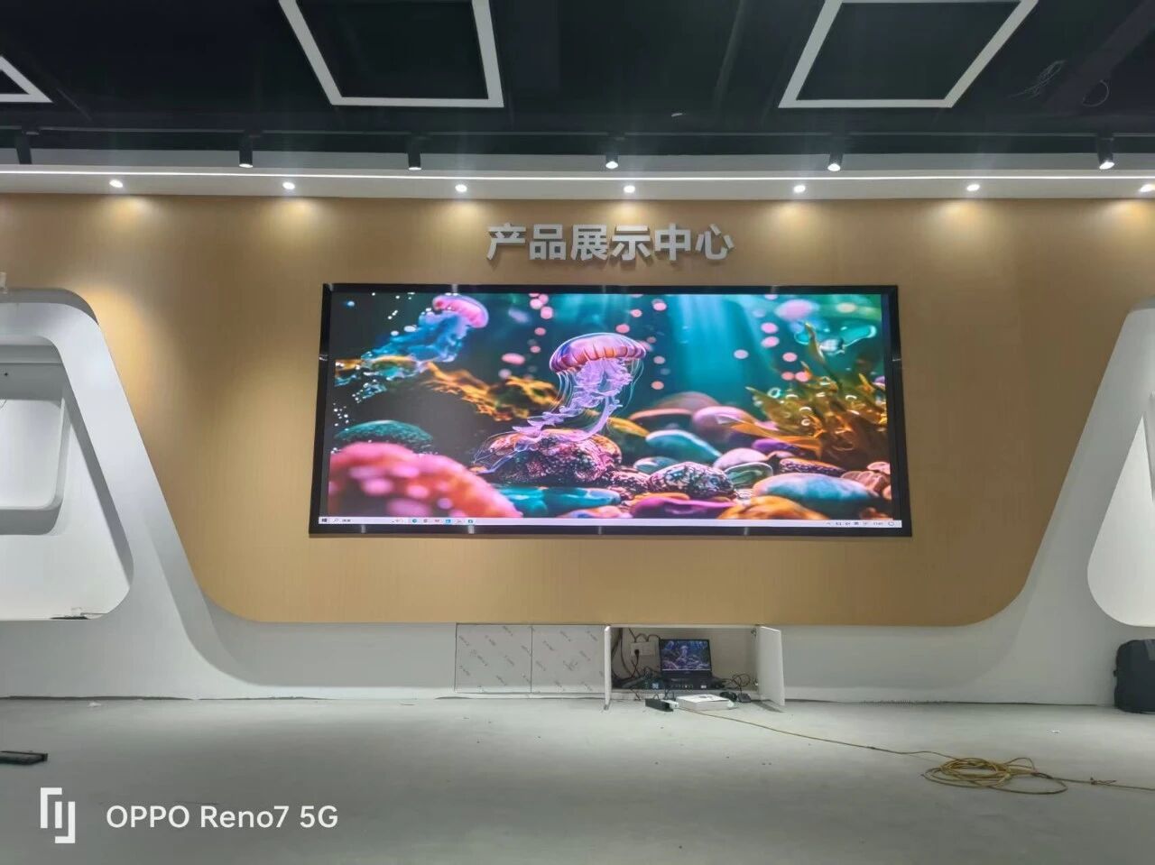 P1.86 P2 P2.5mm Indoor Wall Mounted LED Video Wall High Definition Ultra Thin