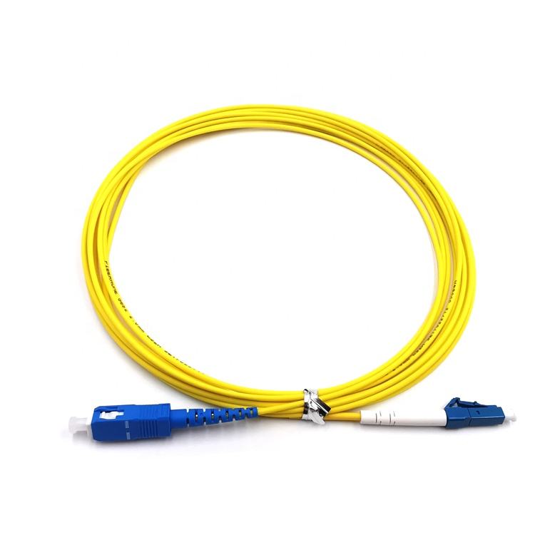 LC UPC к заплате волокна SC UPC SM SX привязывает гибкий провод стекловолокна 2.0mm LSZH