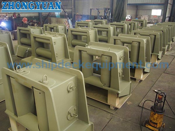 Four-Roller Universal Fairlead with Upper Roller | ISO 13733 Type 4R for Ship Mooring and Towing
